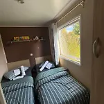 Camping Mobilhome évasion Fun Activités, Détente Et Nature Aux Fontaines *